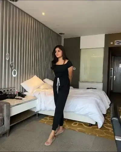 Call Girls Service in Hamren
